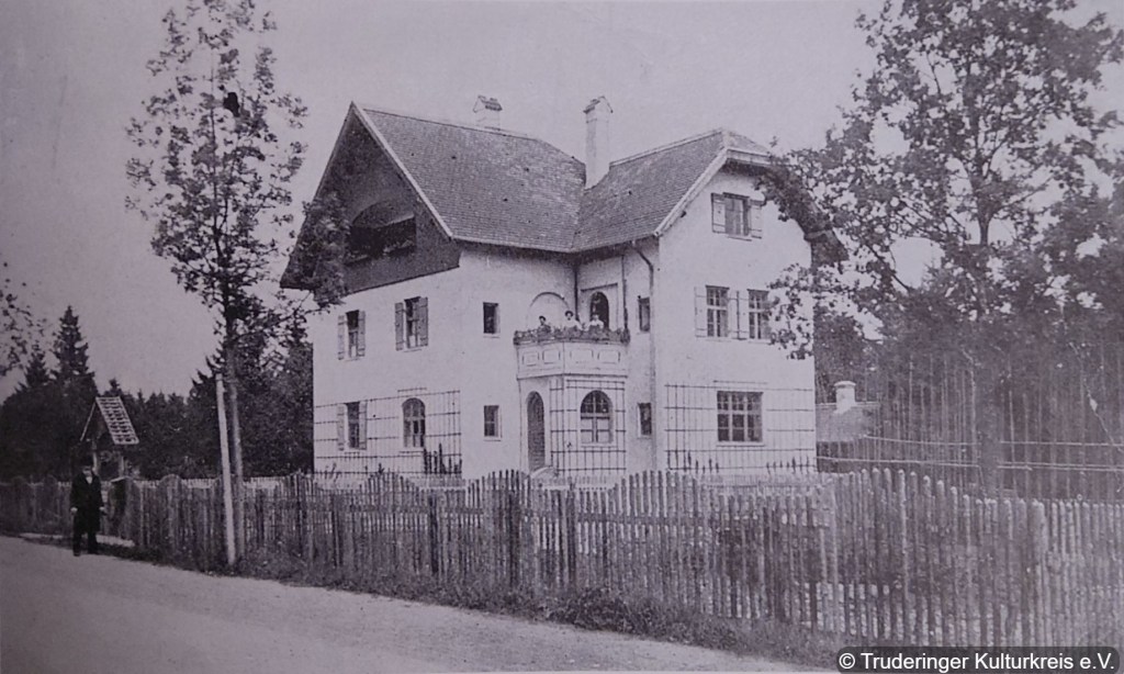 This image has an empty alt attribute; its file name is wendelvilla.jpg